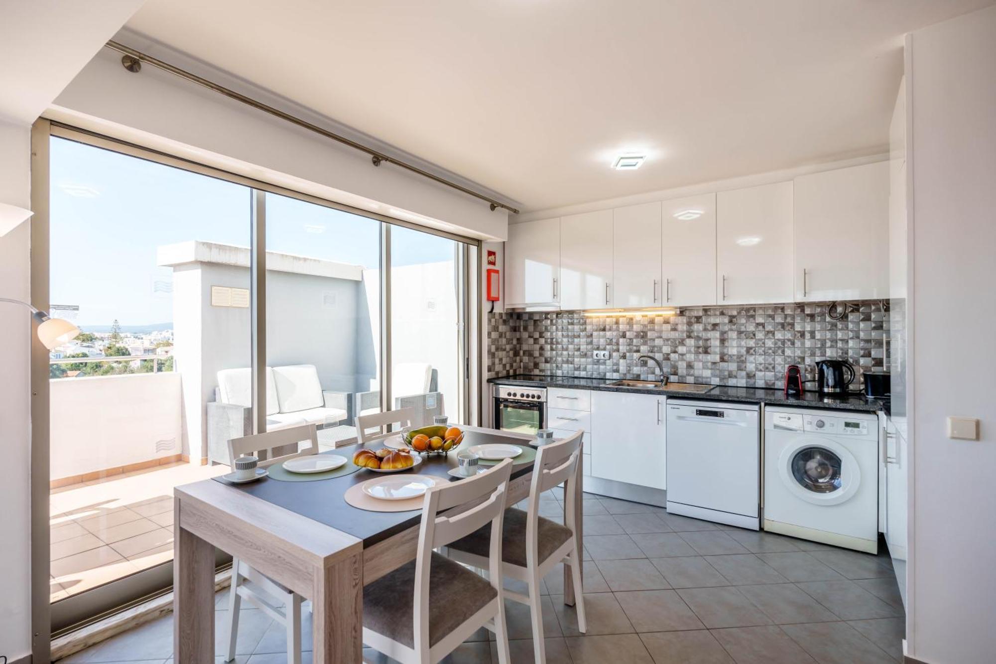 Breathtaking Coral Ocean View Apartment At Oa ปอร์ติเมา ภายนอก รูปภาพ
