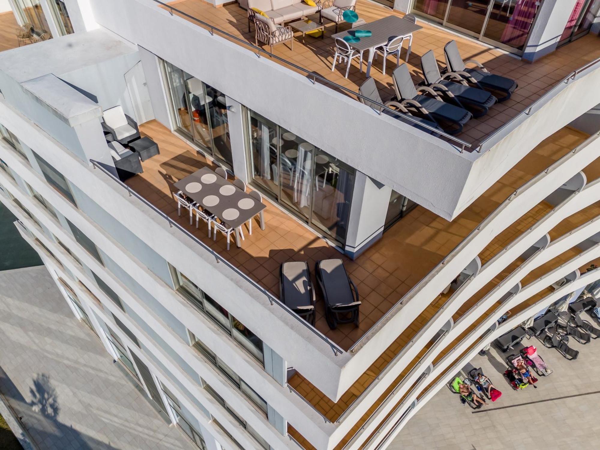 Breathtaking Coral Ocean View Apartment At Oa ปอร์ติเมา ภายนอก รูปภาพ