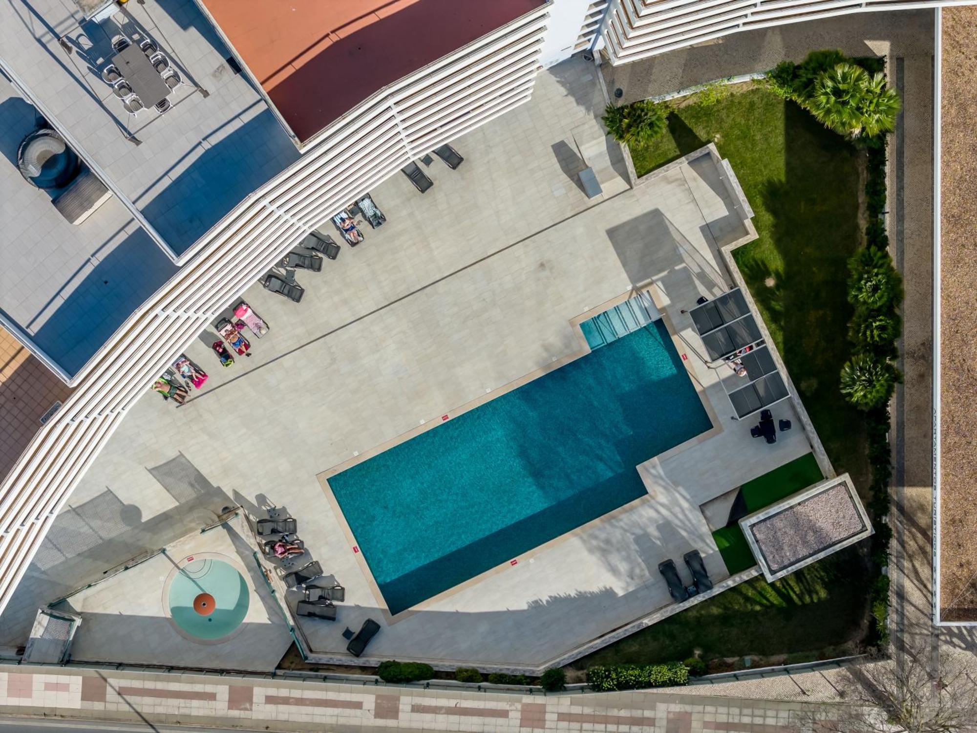 Breathtaking Coral Ocean View Apartment At Oa ปอร์ติเมา ภายนอก รูปภาพ