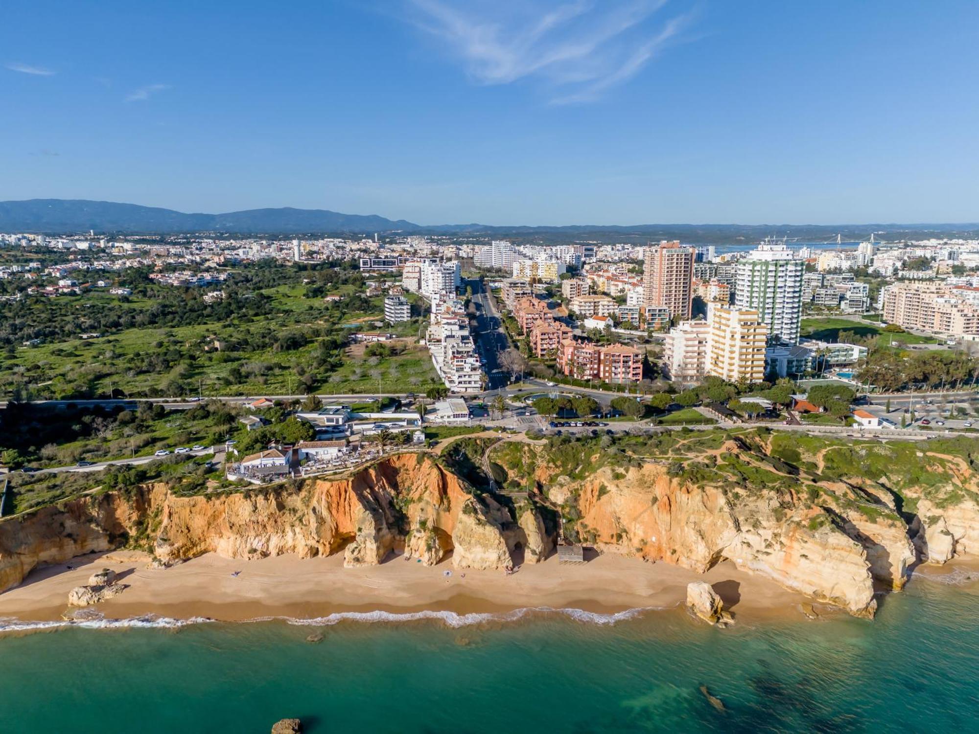 Breathtaking Coral Ocean View Apartment At Oa ปอร์ติเมา ภายนอก รูปภาพ