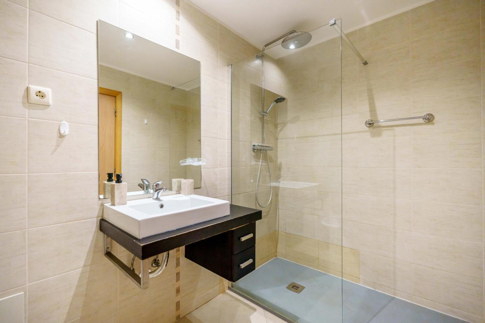 Breathtaking Coral Ocean View Apartment At Oa ปอร์ติเมา ภายนอก รูปภาพ