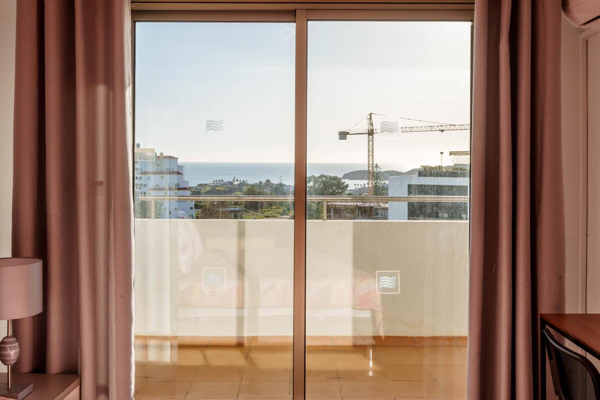 Breathtaking Coral Ocean View Apartment At Oa ปอร์ติเมา ภายนอก รูปภาพ