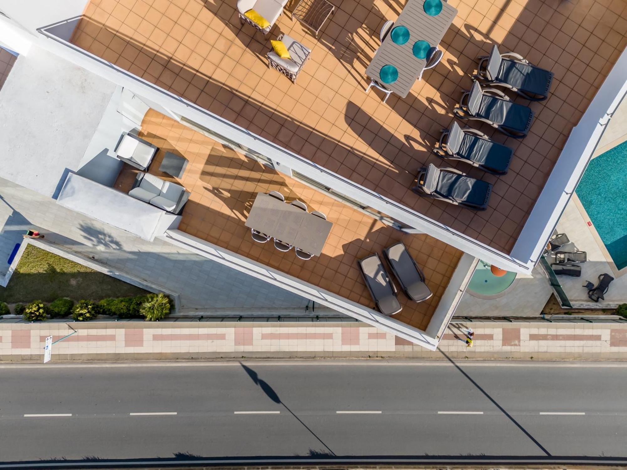 Breathtaking Coral Ocean View Apartment At Oa ปอร์ติเมา ภายนอก รูปภาพ
